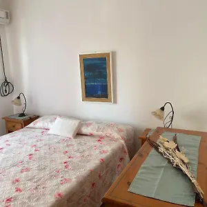 Incantevole Sole, In Centro Stintino